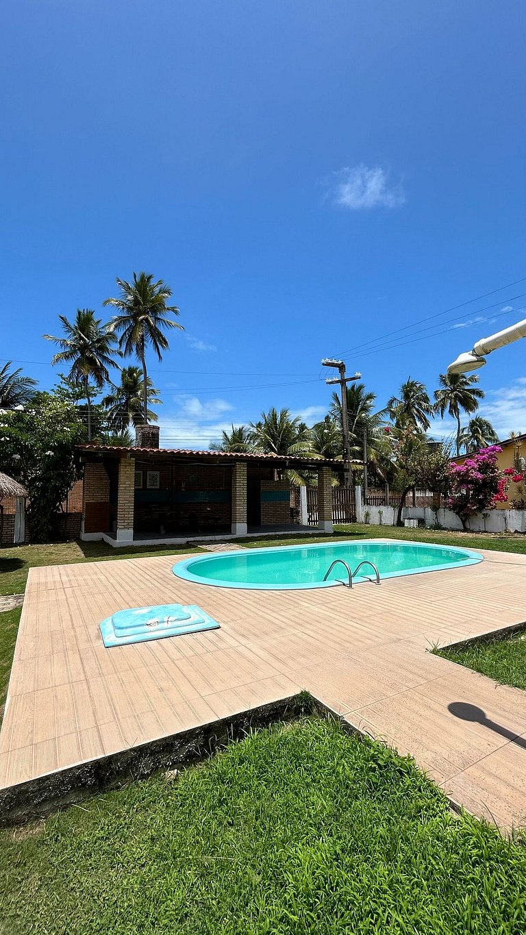 Feriasclub Chalet with Pool 50m from the Beach