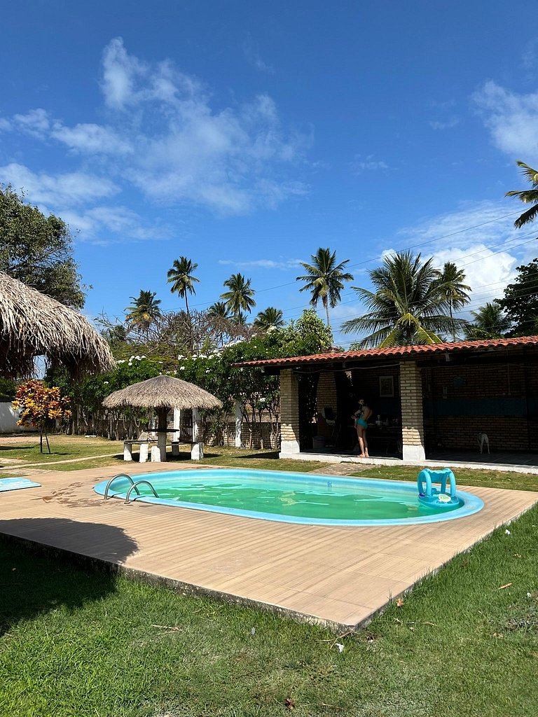 Rustic Chalet with Barbecue Grill and Pool in Maragogi