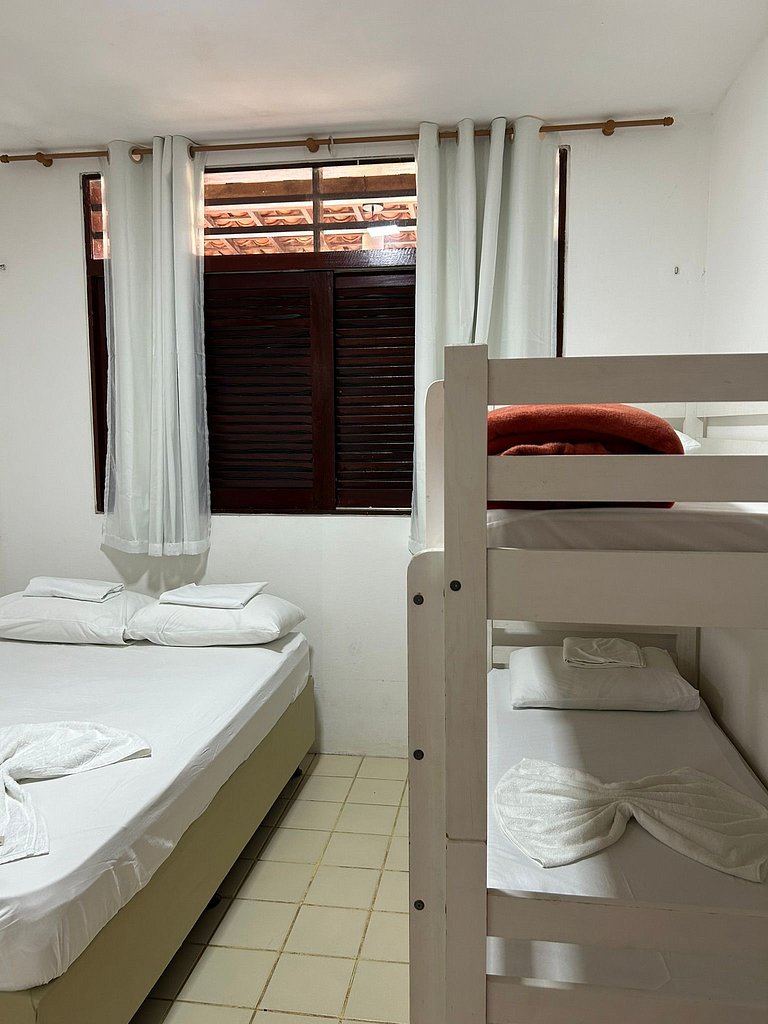 Couple's Chalet with Suite, Pool, and 50m from the Beach