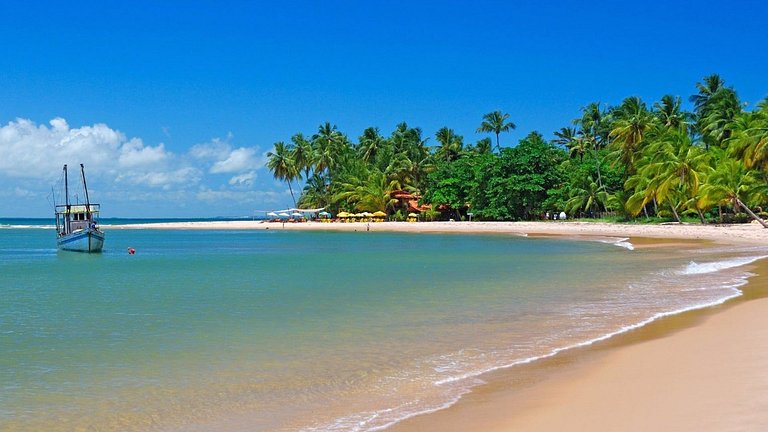 Lindo chalé a 50 metros da praia
